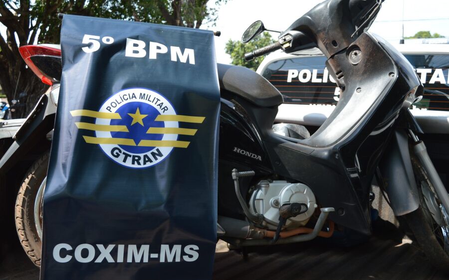 Polícia Militar recupera moto furtada em Coxim
