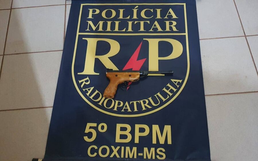 Polícia Militar prende homem por ameaça e porte ilegal de arma de fogo em Coxim