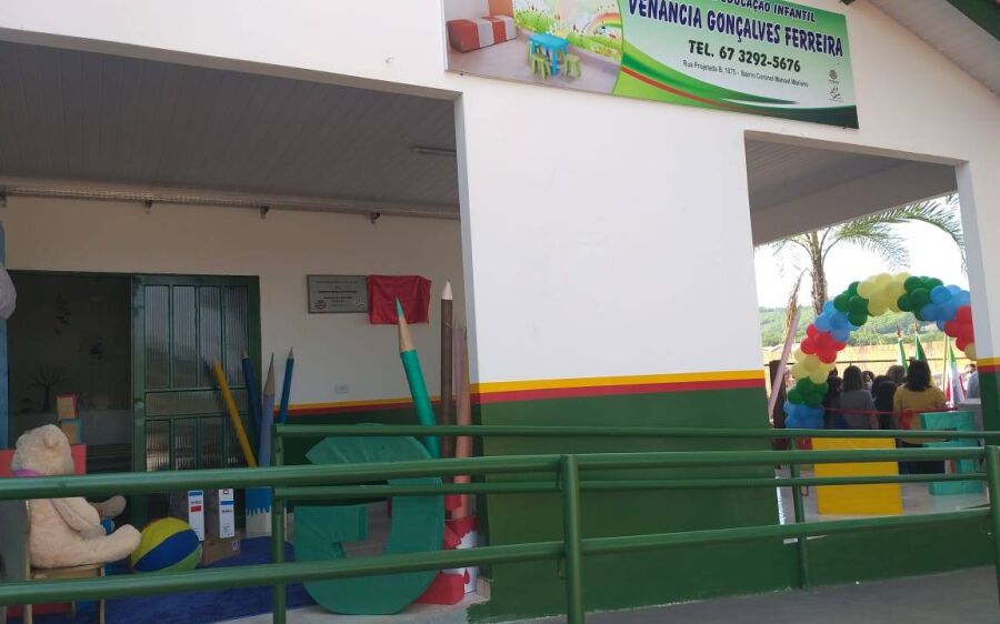 Prefeitura de Rio Verde  conclui reforma do CEI  Venância Gonçalves Ferreira