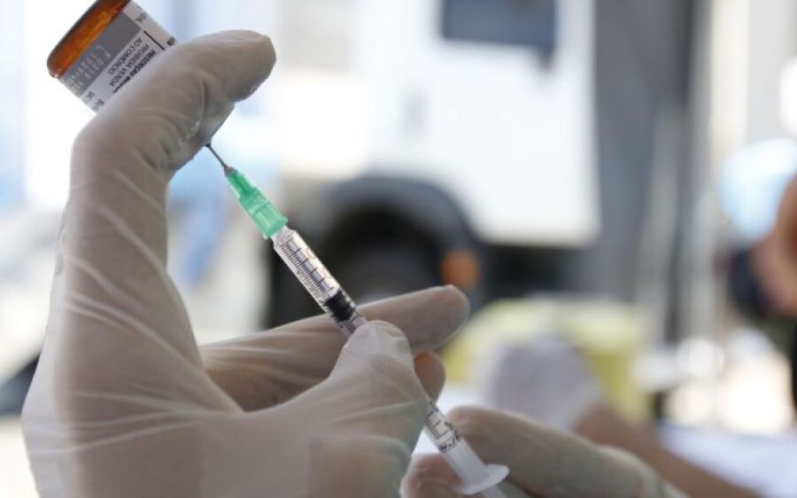 Acordo entre Campo Grande e Butantan prevê 121,7 mil doses da Coronavac em janeiro