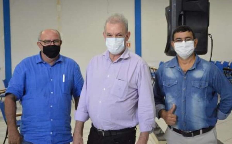 Vice-prefeito Réus Fornari participa de encontro com Geraldo Resende 