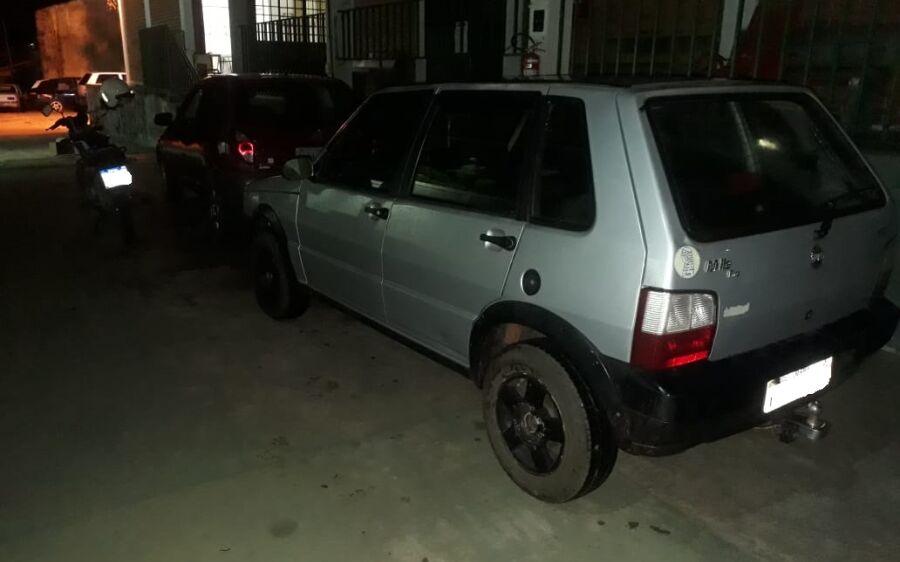 Polícia Militar apreende veículos irregulares em Coxim