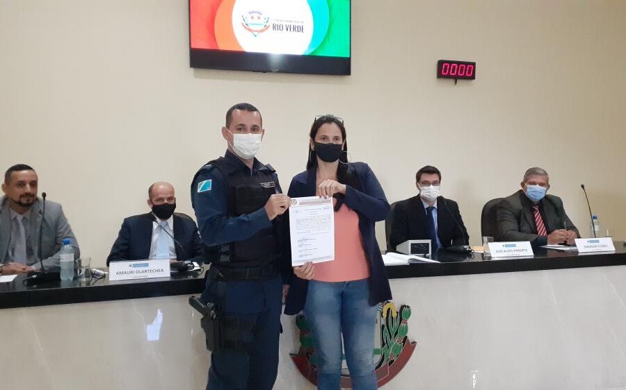 PM de Rio Verde é homenageada pela câmara municipal com moção de congratulação