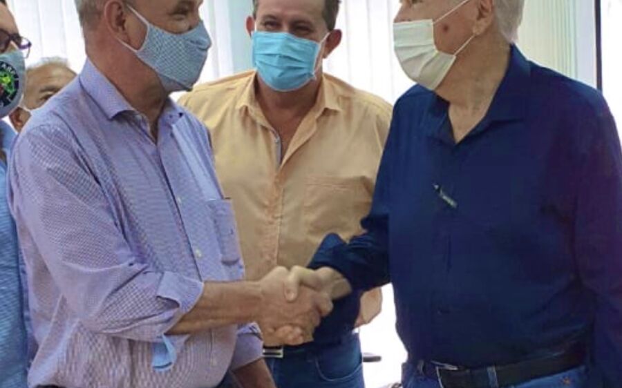 Zé de Oliveira, Réus Fornari e Vereadores debatem com Geraldo Resende a reforma e ampliação do Hospi