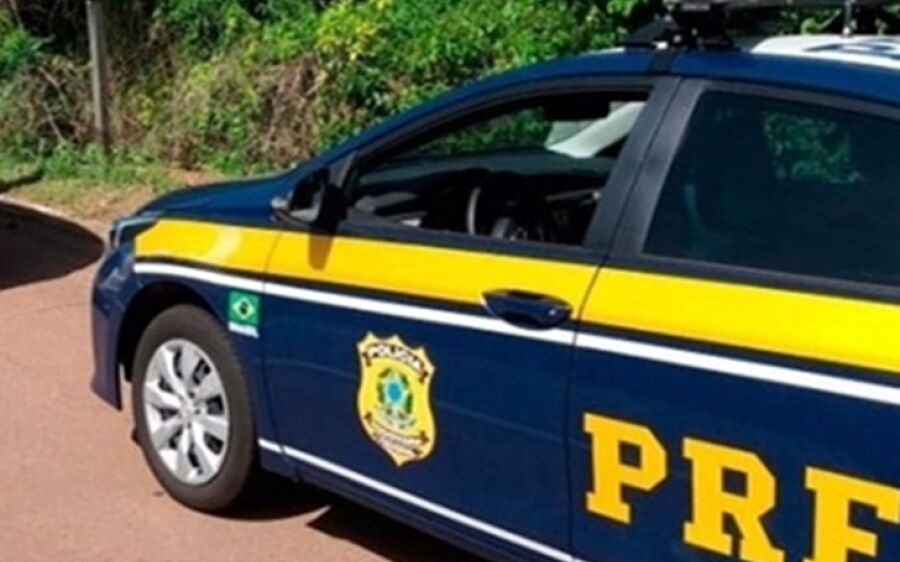 Homem é preso por tráfico de drogas após tentar fugir da PRF em Coxim