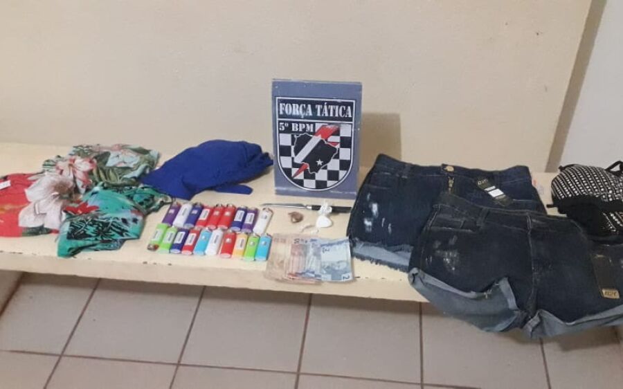 PM com o auxílio do Canil prendem jovem por receptação e  tráfico de drogas 