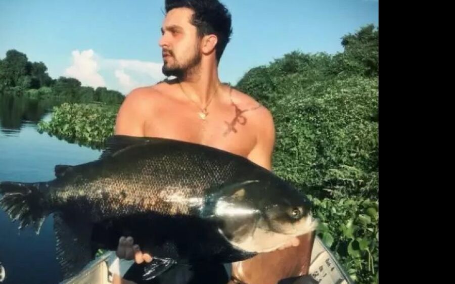 VÍDEO: Luan Santana é abordado pela polícia durante pescaria no Rio coxim