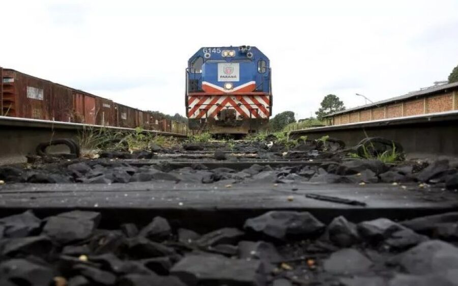 Com redução de custos para MS, Nova Ferroeste poderá transportar 35 milhões de toneladas no 1° ano