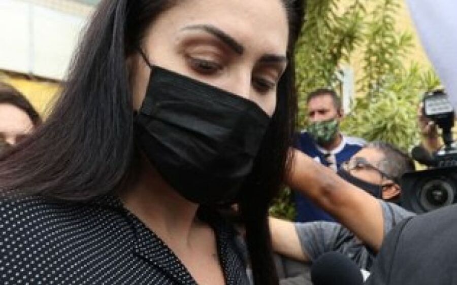 Mãe de Henry Borel, Monique Medeiros testa positivo para covid-19 na prisão