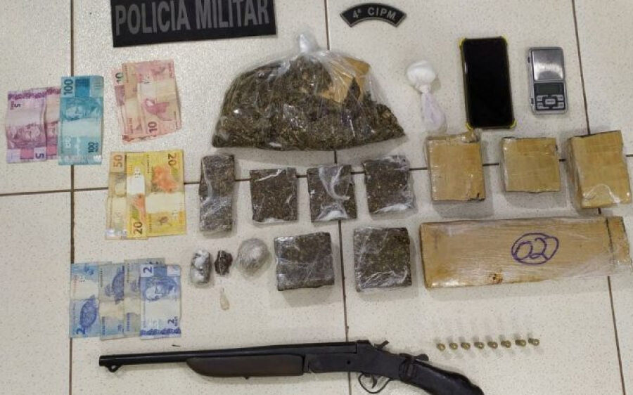 Após disparar tiros, jovem é preso por tráfico de drogas em Costa Rica