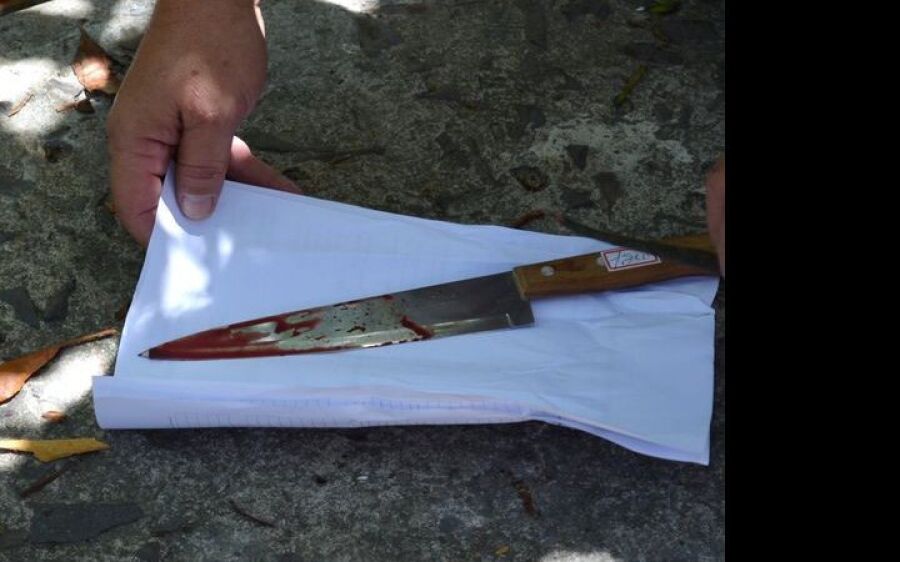 Mulher que esfaqueou marido 3 vezes em churrasco já tinha sido presa por tentar matar ex