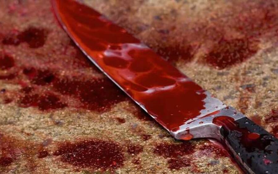 Homem é esfaqueado na cabeça por ex de namorada