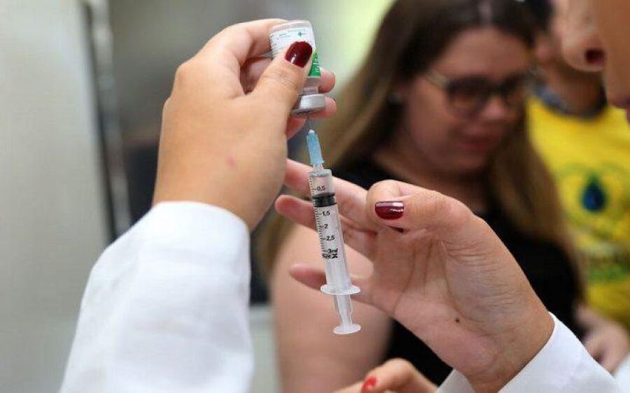 Ministério prevê envio de 2ª dose da Coronavac para MS apenas na primeira quinzena de maio