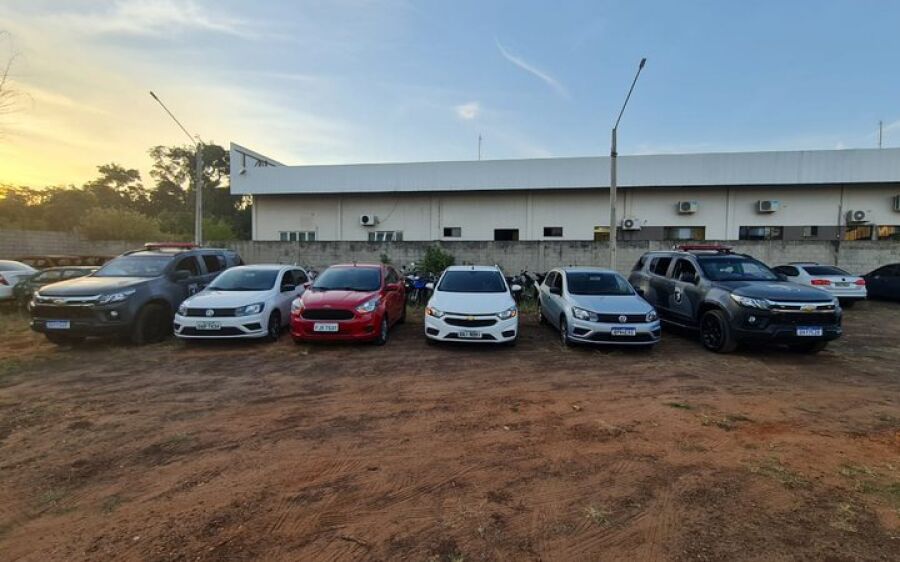 Ex-guarda preso com quadrilha de golpe de carros é filho de PM envolvida na máfia dos cigarreiros