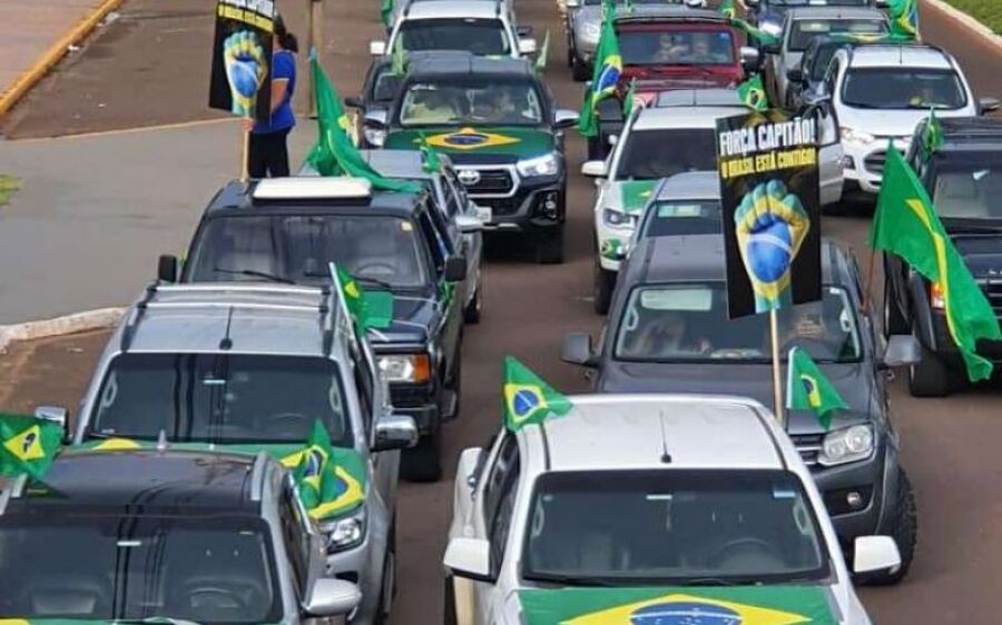 Manifestação de apoio a Bolsonaro foram as ruas de Campo Grande neste sábado