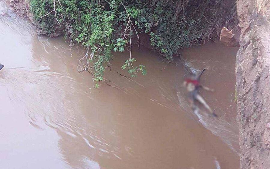 Dois ladrões invadem residência e são estuprados pelo proprietário até a morte
