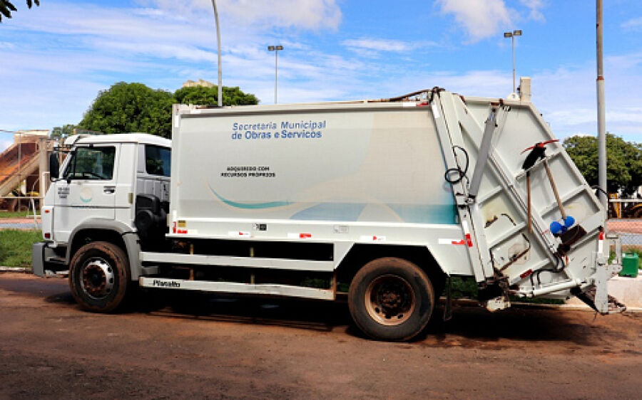 Atenção! Haverá  mudança no horário da coleta de lixo