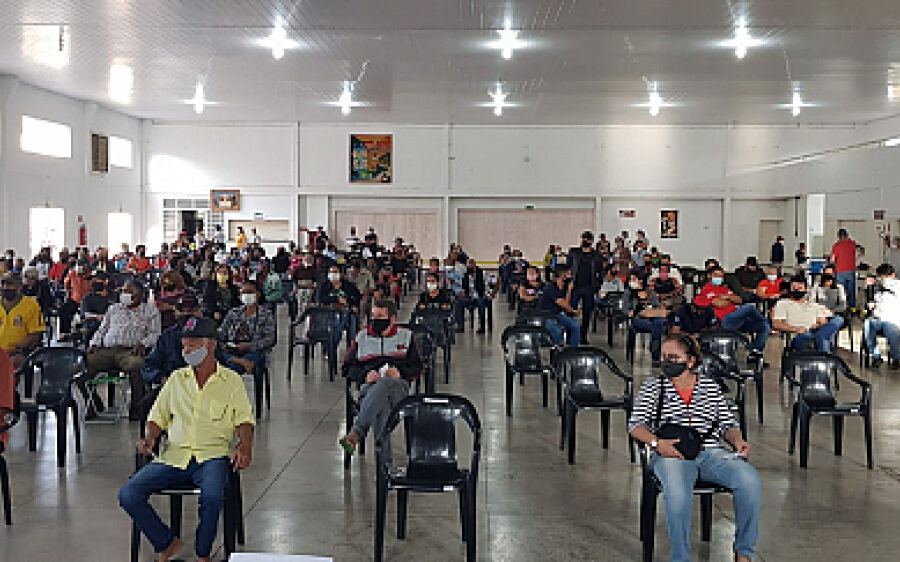 Vacinação continua em Coxim nesta quarta-feira com mais 650 doses de Coronavac