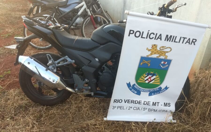 Polícia Militar recupera moto furtada em Rio Verde