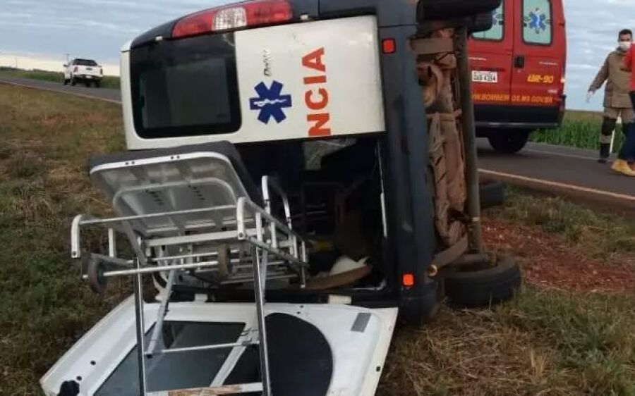 Criança de 2 anos é baleada na cabeça durante tiroteio em festa 