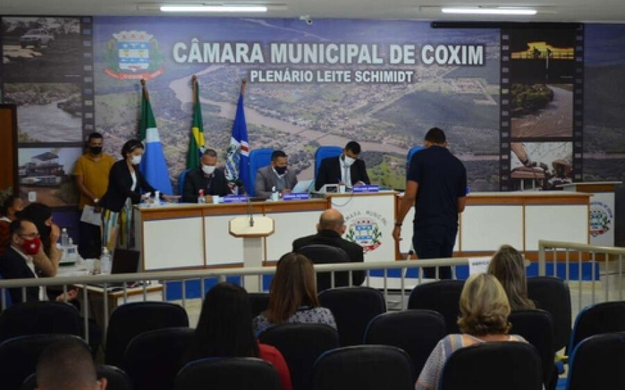 Aplicação do piso salarial dos servidores volta a ser pauta de Sessão na Câmara de Coxim