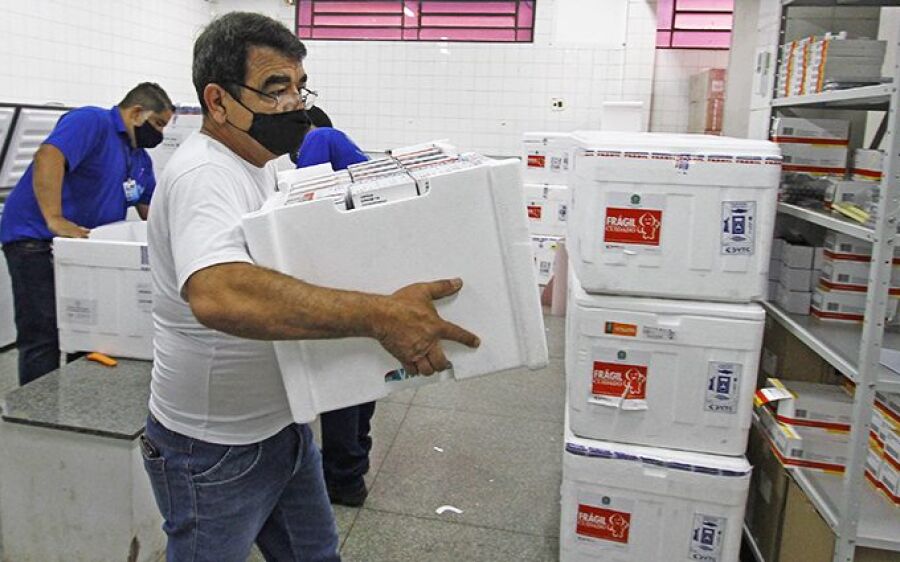 Mato Grosso do Sul recebe novo lote com 85.440 doses  da vacina contra Covid-19