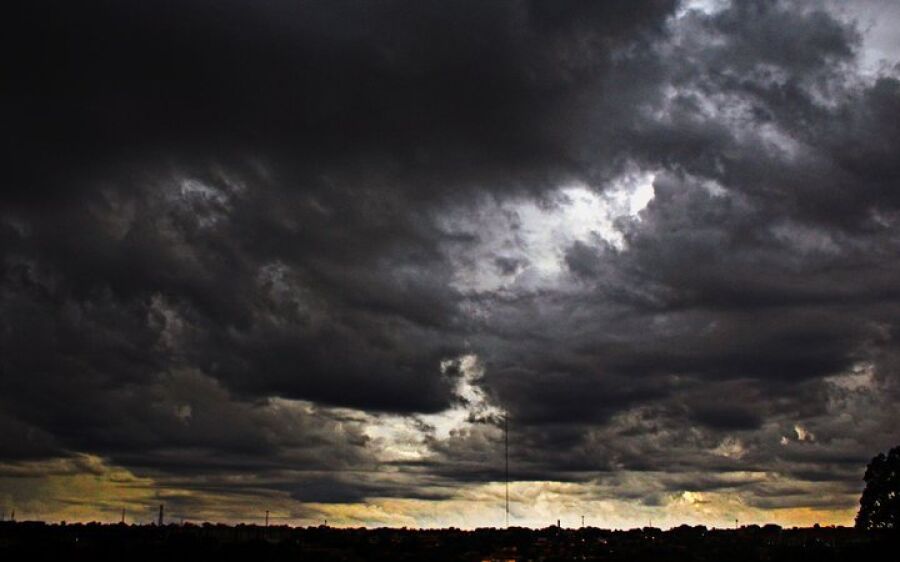 Alerta: MS tem 30 cidades sob risco de tempestade nesta segunda