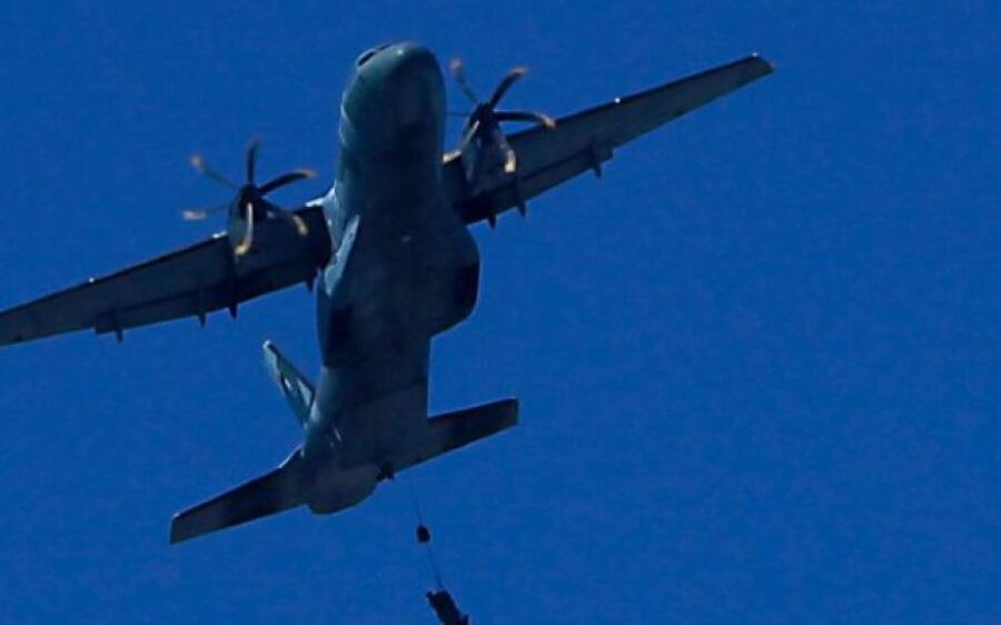Documentos apontam possíveis falhas em salto que levou à morte de paraquedista militar 
