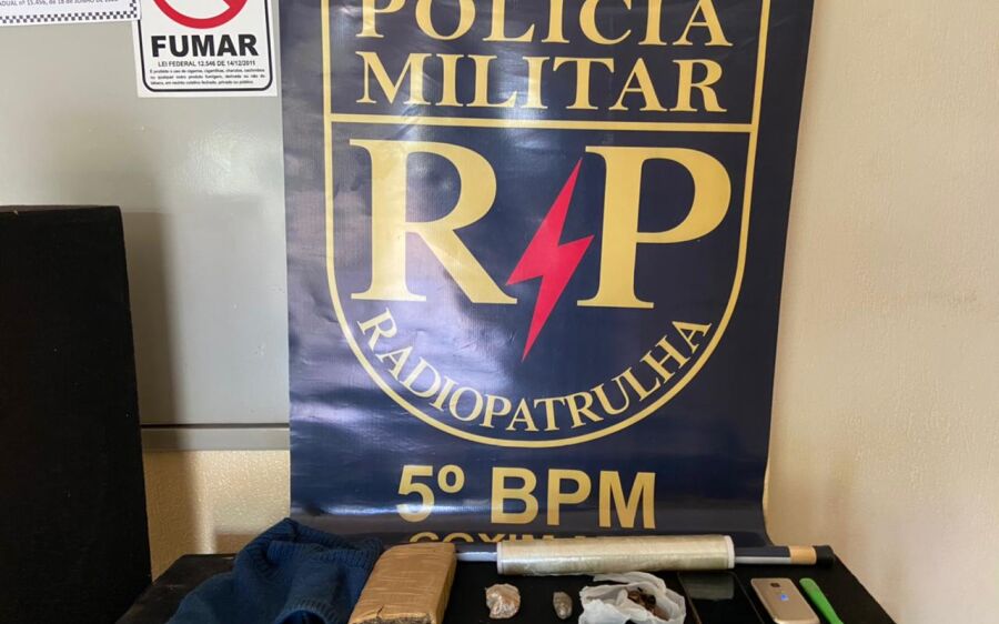 Polícia Militar apreende adolescente e prende homem por tráfico de drogas em Coxim