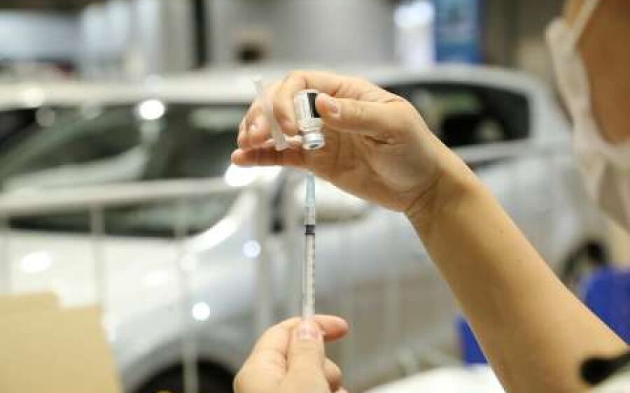 Janssen suspende envio de vacina que poderia destinar até 215 mil doses para MS