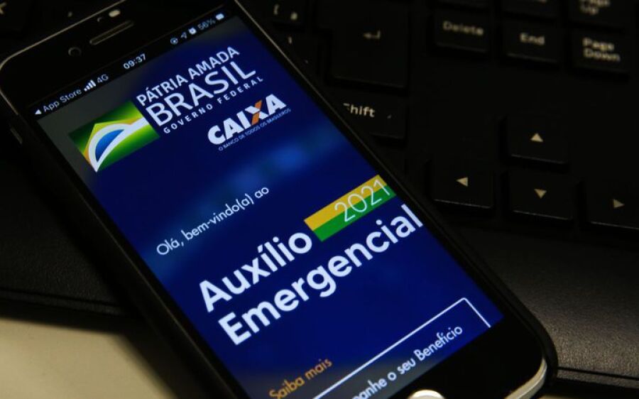 Auxílio Emergencial: Caixa vai anunciar antecipação de pagamentos da 3ª parcela