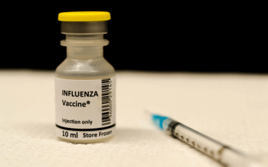 Vacinação contra Influenza continua até sexta-feira, município aguarda novas vacinas contra Covid