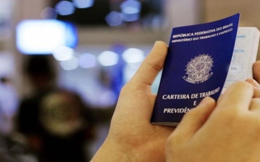 Semana começa com oferta de 557 vagas de emprego no interior do Estado