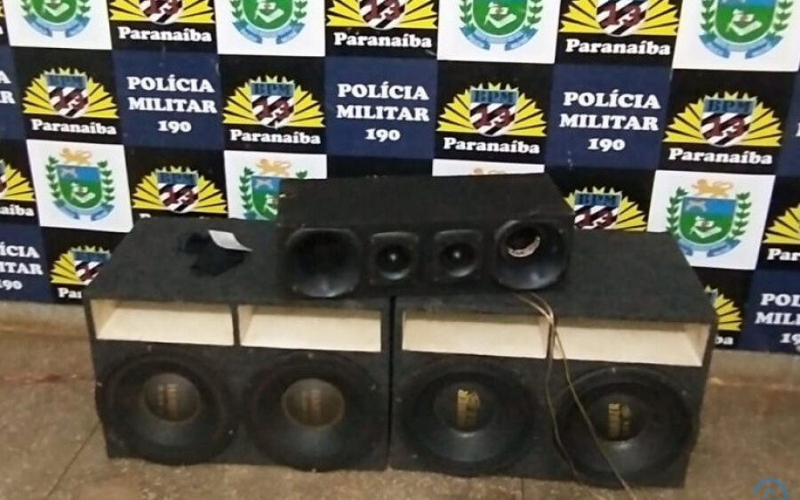 Dois são detidos e aparelhagem de som apreendida por perturbação do sossego
