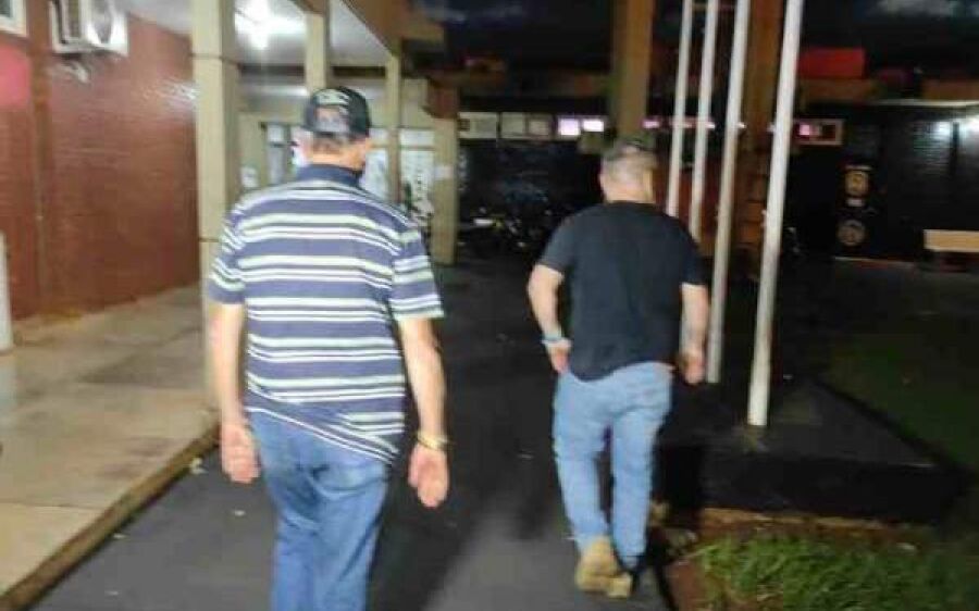 Preso por matar detetive alega que orientadora espiritual deu prazo para cometer o crime