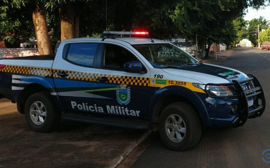 Quatro dias após ganhar liberdade, mulher é presa novamente por tráfico de drogas