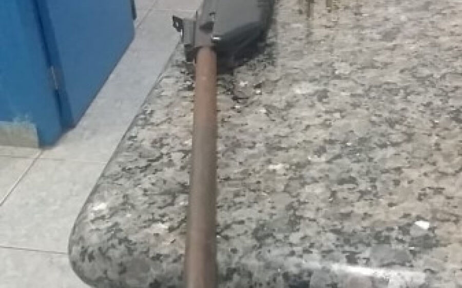 Polícia Militar prende jovem por violência doméstica e posse irregular de arma de fogo
