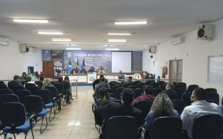 Reunião coloca ponto final sobre implantação do piso salarial dos servidores 