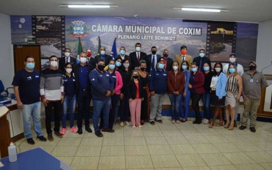 Por unanimidade, vereadores aprovam projeto que prevê reajuste do piso salarial dos professores