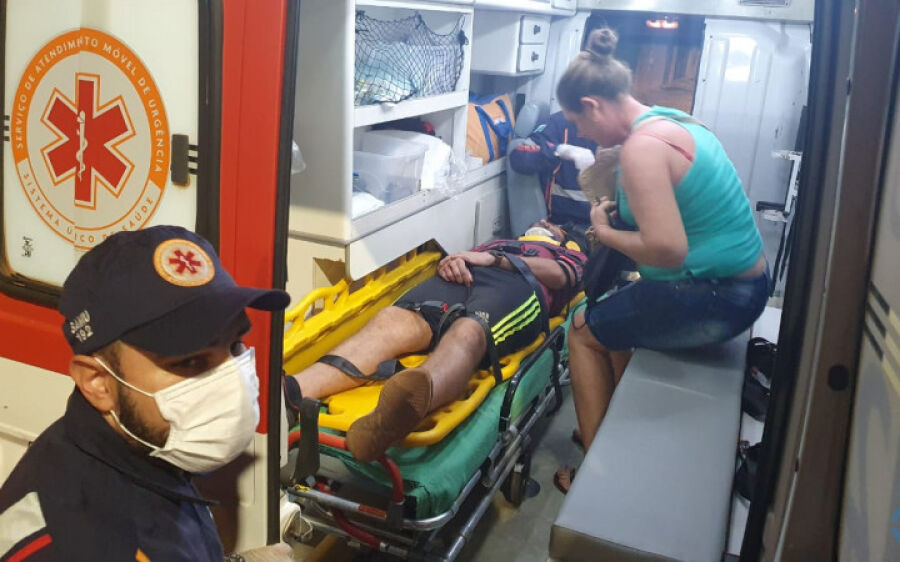 Jovem fica ferido em acidente na avenida Frei Cirino, em Coxim