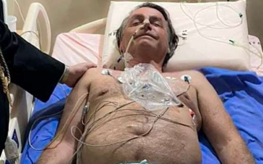 Médico alerta que obstrução intestinal, que acometeu Bolsonaro, pode matar