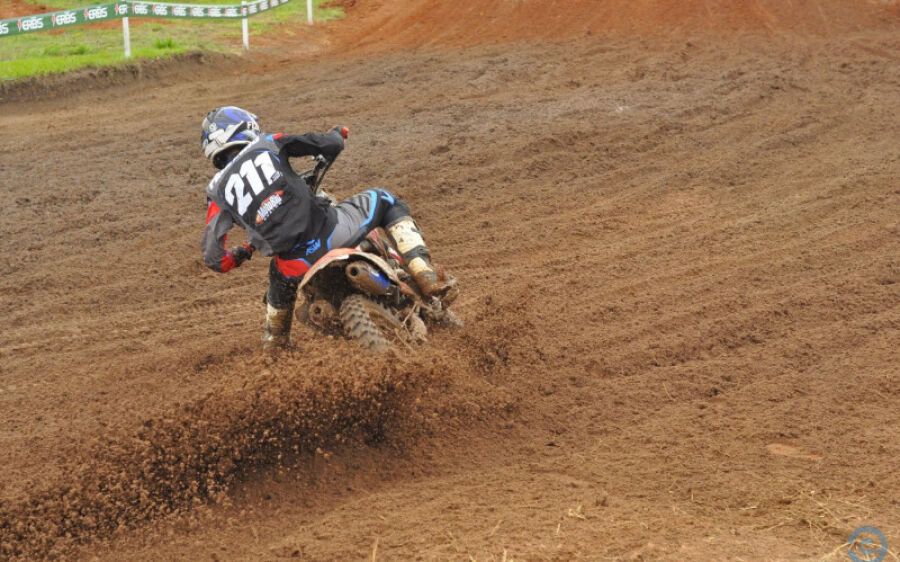 Parceria entre Prefeitura, Câmara e Usina resulta em pista de MotoCross para Sonora