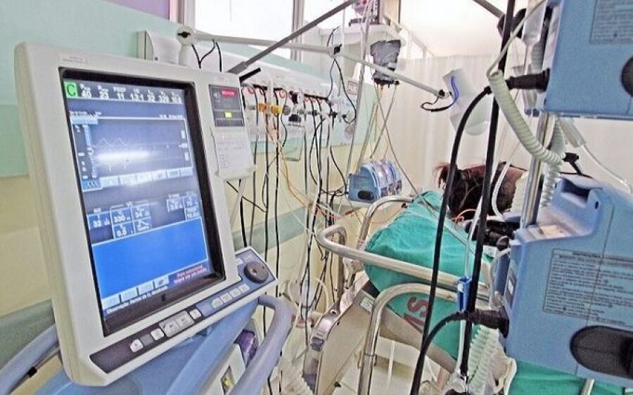 Casos e mortes por covid em MS tem queda de mais de 50% em um mês