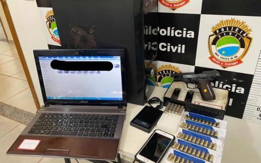 Homem que filmava colegas semi nuas em banheiro é preso em Paraíso das Águas