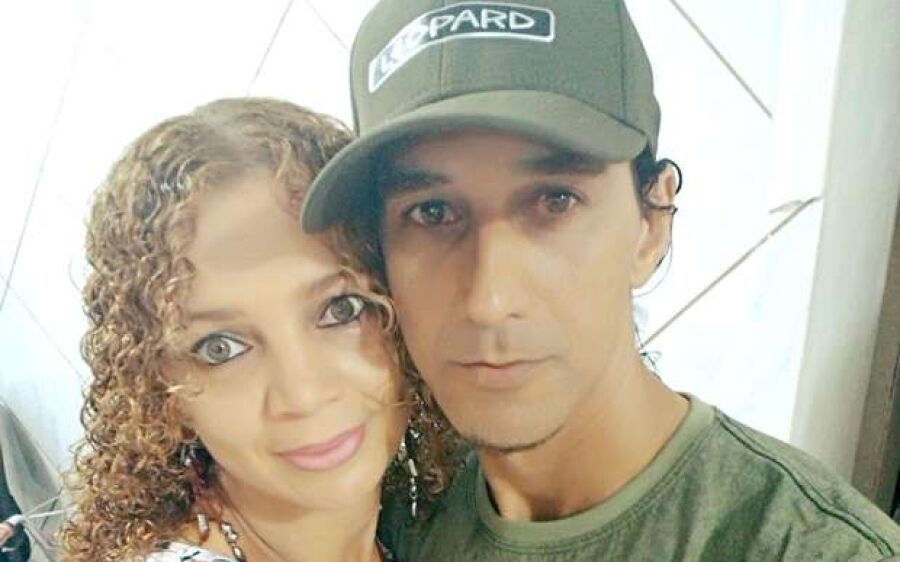 Filho de professora diz que pai assassino tentou pegar bens da família