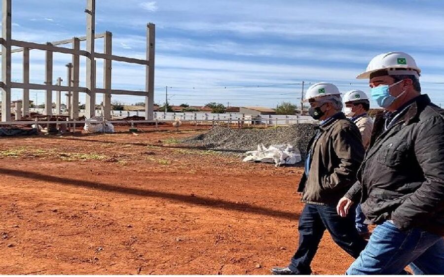 Secretário Riedel visita importantes obras de Infraestrutura e entregas em Coxim e Maracaju