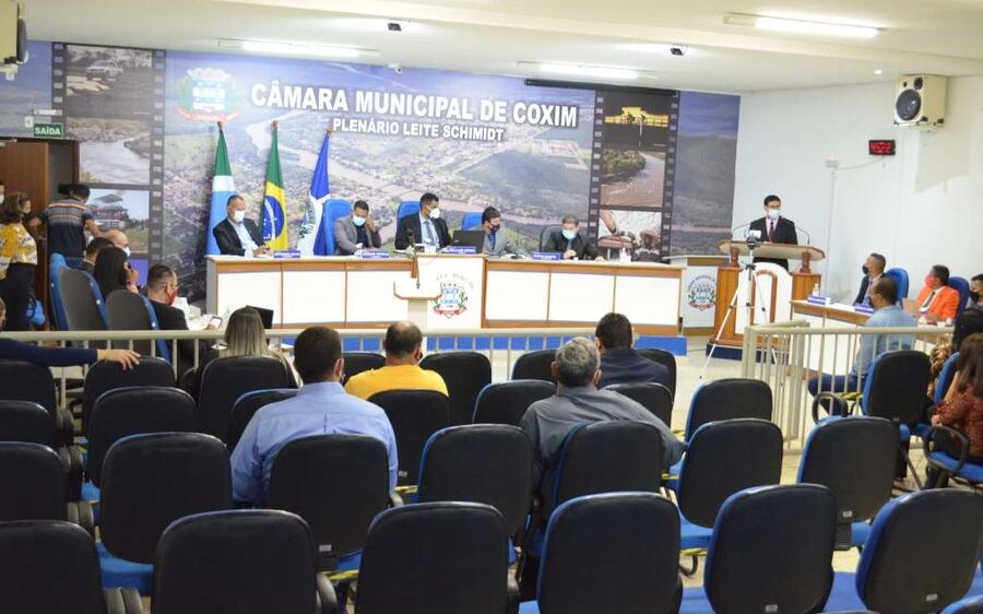 Legislativo abre trabalhos do segundo semestre e aborda valorização dos  servidores administrativos