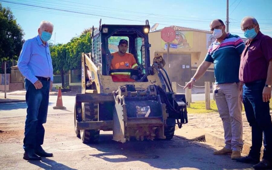 Prefeitura de Rio Verde realiza operação tapa-buracos com recursos próprios