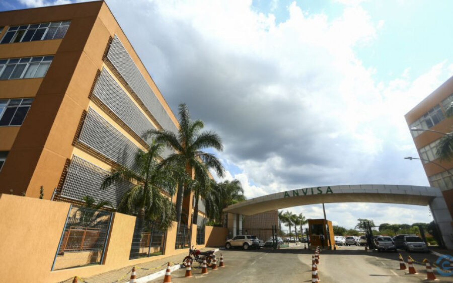 Covid-19: Anvisa pede à Janssen informações sobre dose de reforço