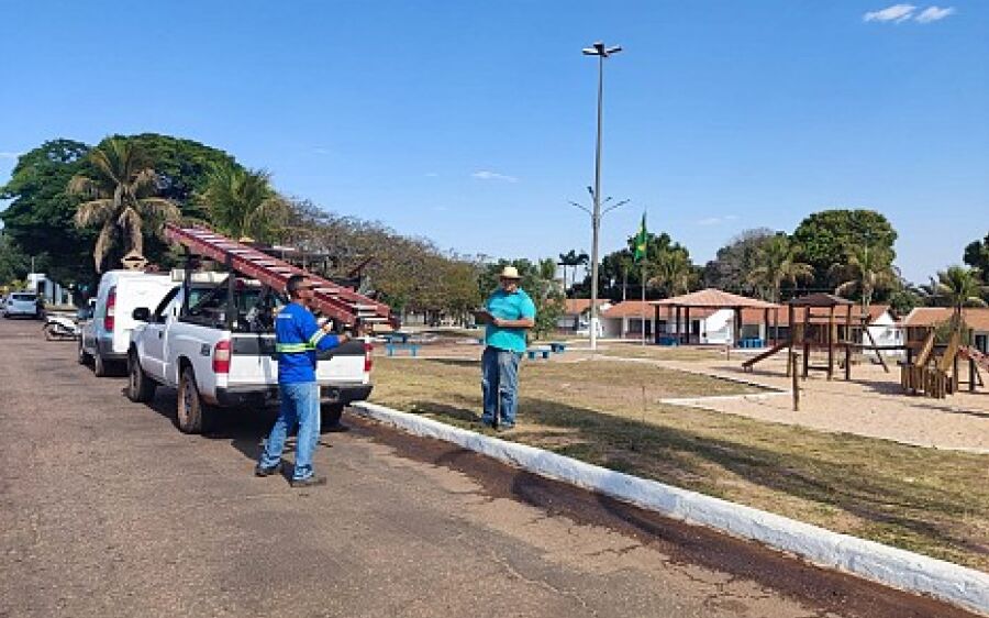 O site iluminação.com.ms.gov.br está  disponível em Coxim